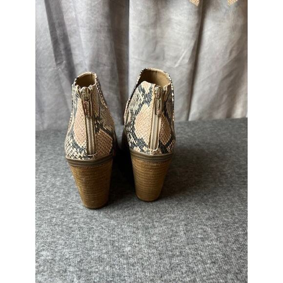Vince Camuto Gigietta Snakeskin Python Booties Leather Women's Size 9 - Picture 3 of 14